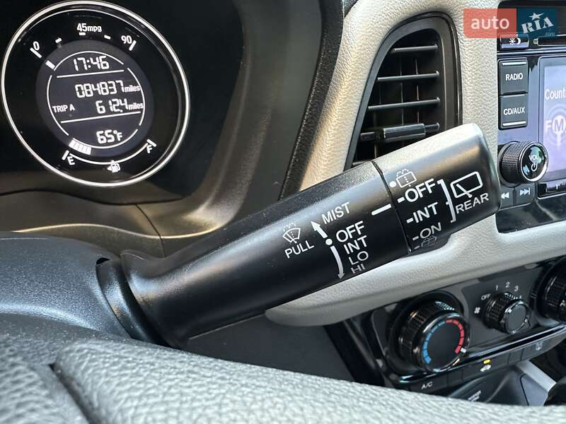 Внедорожник / Кроссовер Honda HR-V 2016 в Одессе