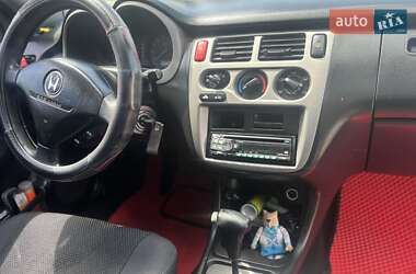 Позашляховик / Кросовер Honda HR-V 2001 в 