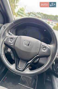 Внедорожник / Кроссовер Honda HR-V 2021 в 