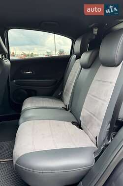 Внедорожник / Кроссовер Honda HR-V 2021 в 