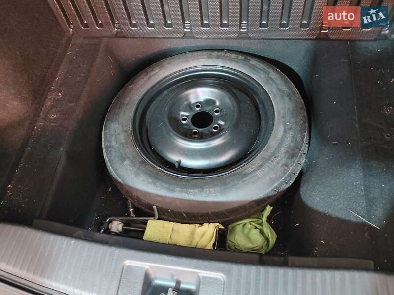 Позашляховик / Кросовер Honda HR-V 2018 в Києві фото 8 Позашляховик / Кросовер Honda HR-V 2018 в Києві