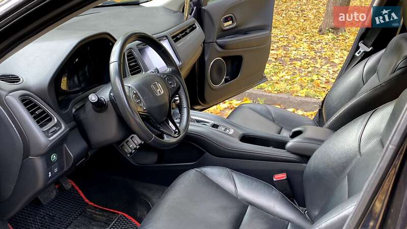 Внедорожник / Кроссовер Honda HR-V 2018 в Киеве фото 20 Внедорожник / Кроссовер Honda HR-V 2018 в Киеве