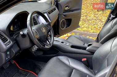 Внедорожник / Кроссовер Honda HR-V 2018 в 