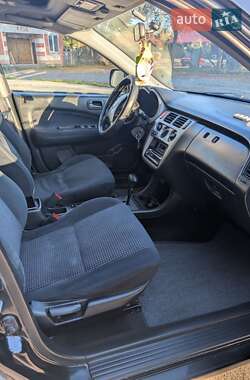 Внедорожник / Кроссовер Honda HR-V 2004 в  фото 13 Внедорожник / Кроссовер Honda HR-V 2004 в