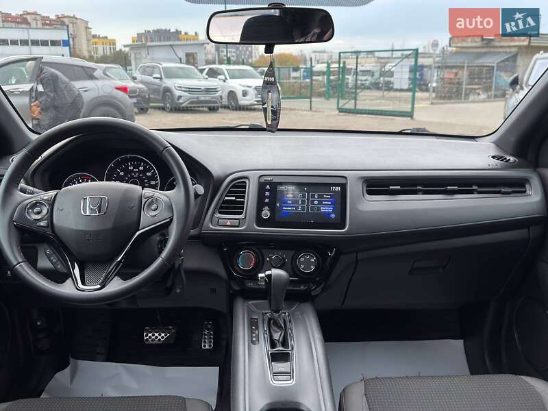 Внедорожник / Кроссовер Honda HR-V 2019 в Львове
