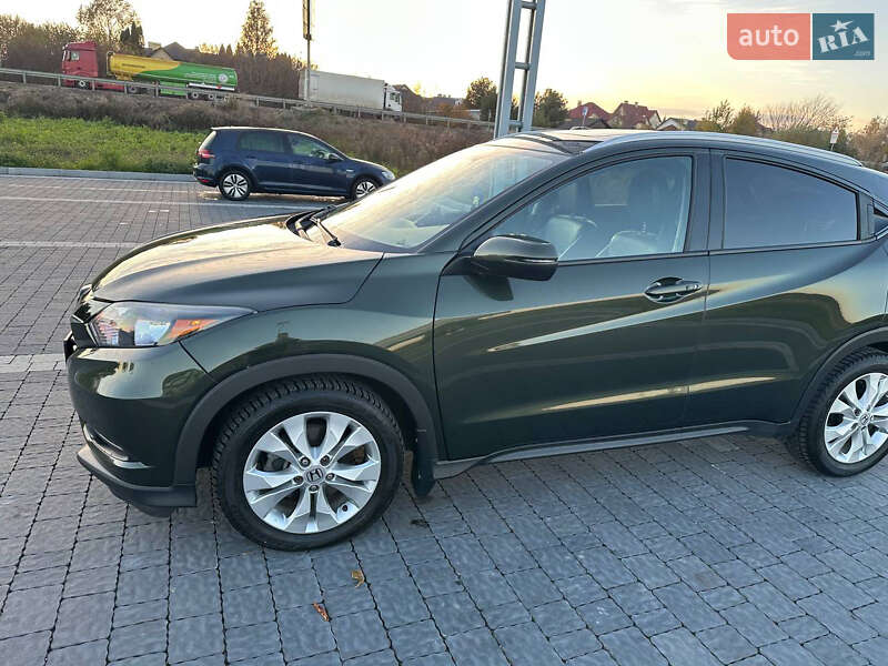 Позашляховик / Кросовер Honda HR-V 2016 в Львові фото 2 Позашляховик / Кросовер Honda HR-V 2016 в Львові