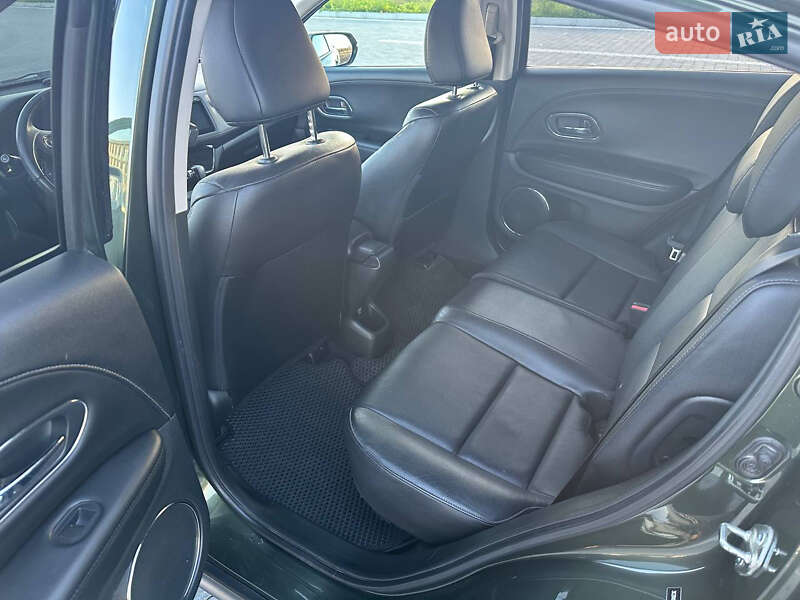 Позашляховик / Кросовер Honda HR-V 2016 в Львові фото 20 Позашляховик / Кросовер Honda HR-V 2016 в Львові
