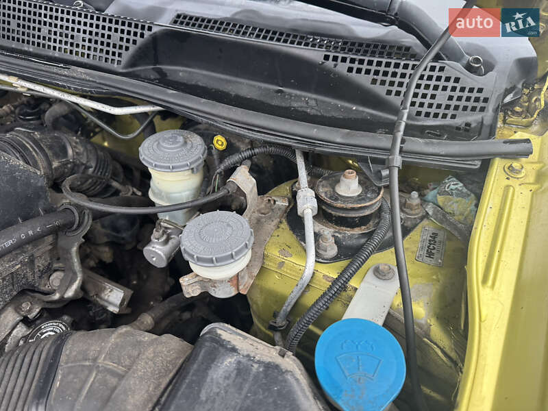 Позашляховик / Кросовер Honda HR-V 1999 в Лубнах фото 34 Позашляховик / Кросовер Honda HR-V 1999 в Лубнах