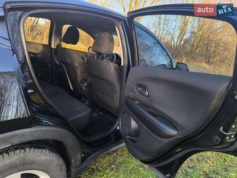 Позашляховик / Кросовер Honda HR-V 2017 в Деревачі фото 21 Позашляховик / Кросовер Honda HR-V 2017 в Деревачі