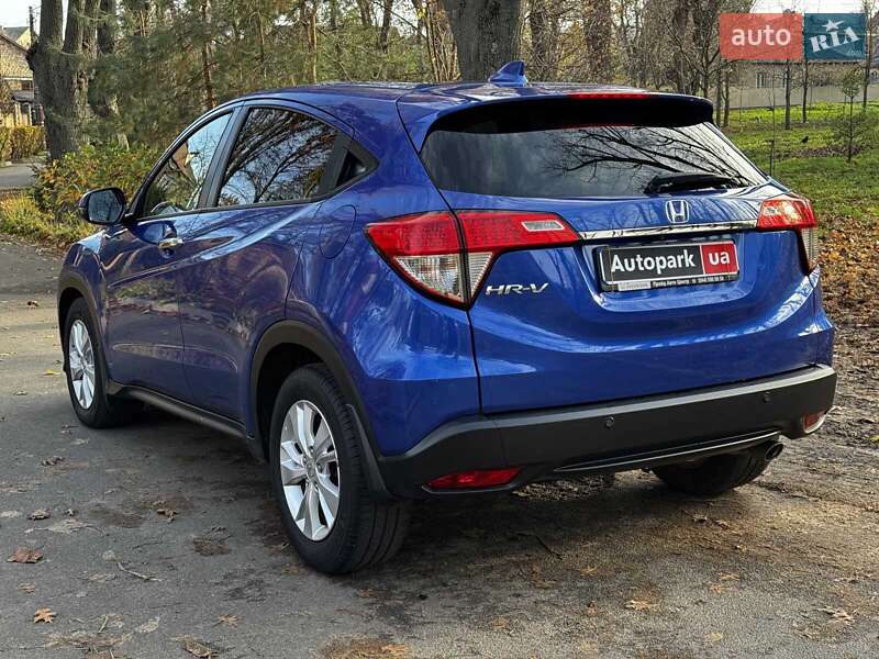 Внедорожник / Кроссовер Honda HR-V 2018 в Киеве
