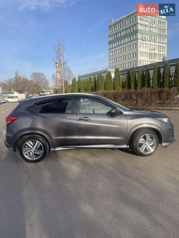 Внедорожник / Кроссовер Honda HR-V 2021 в Киеве фото 6 Внедорожник / Кроссовер Honda HR-V 2021 в Киеве
