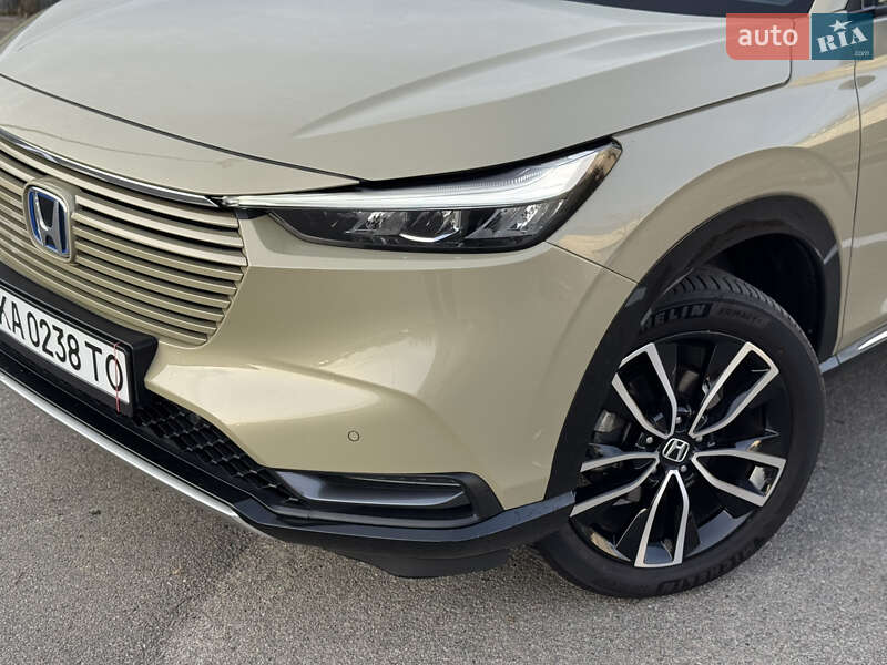 Внедорожник / Кроссовер Honda HR-V 2023 в Киеве