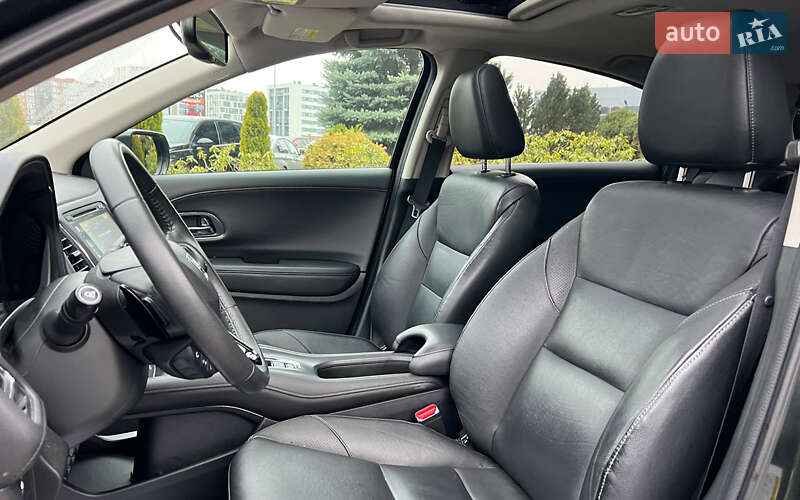 Позашляховик / Кросовер Honda HR-V 2017 в Львові