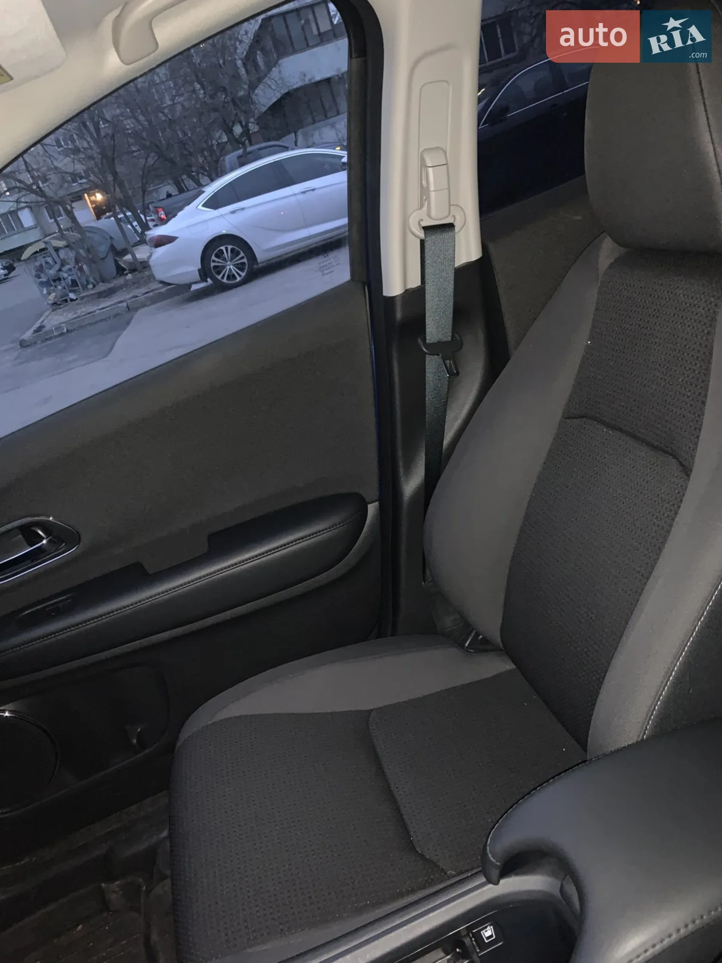 2019 Honda HR-V - мініатюра 31