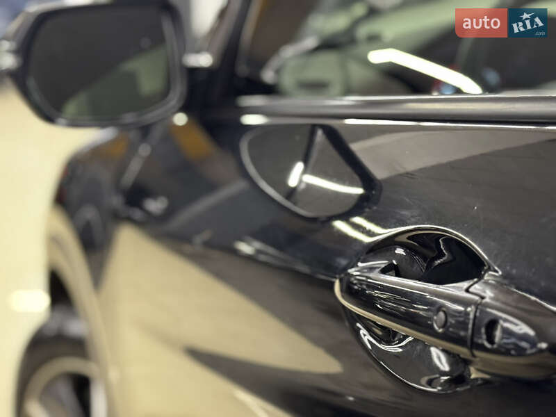 Внедорожник / Кроссовер Honda HR-V 2021 в Николаеве