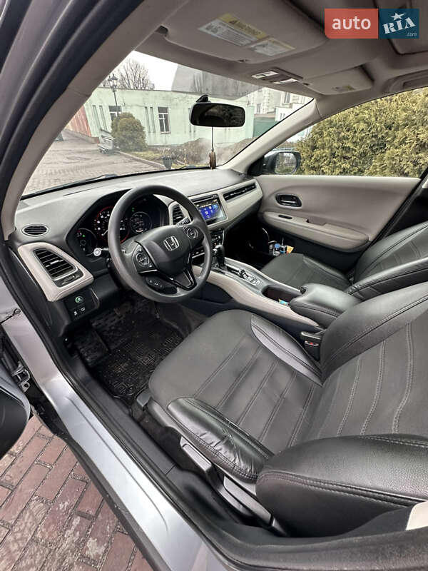 Внедорожник / Кроссовер Honda HR-V 2017 в Днепре фото 18 Внедорожник / Кроссовер Honda HR-V 2017 в Днепре