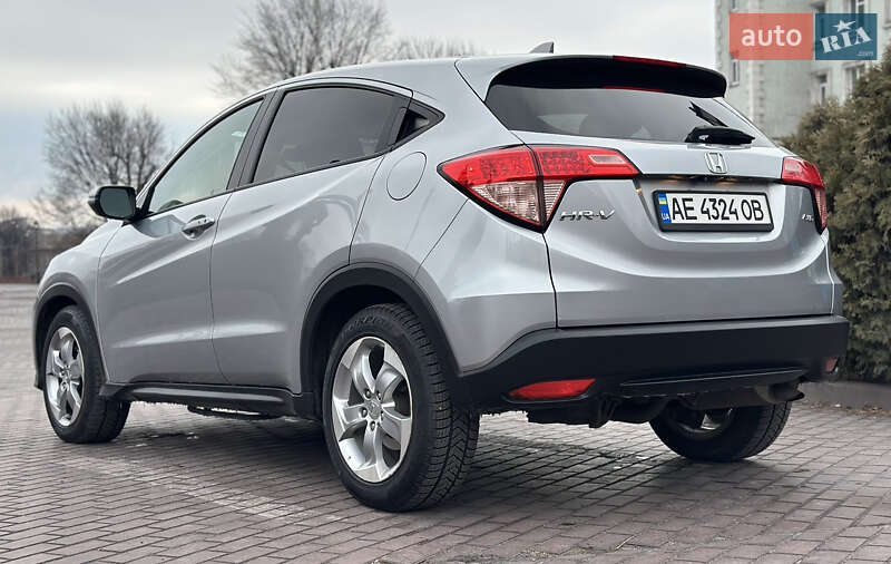 Внедорожник / Кроссовер Honda HR-V 2017 в Днепре фото 16 Внедорожник / Кроссовер Honda HR-V 2017 в Днепре