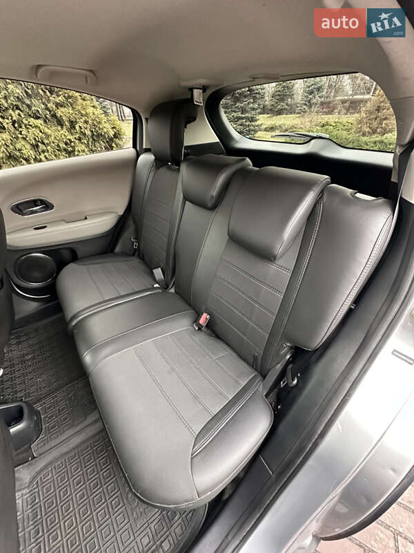 Внедорожник / Кроссовер Honda HR-V 2017 в Днепре фото 33 Внедорожник / Кроссовер Honda HR-V 2017 в Днепре