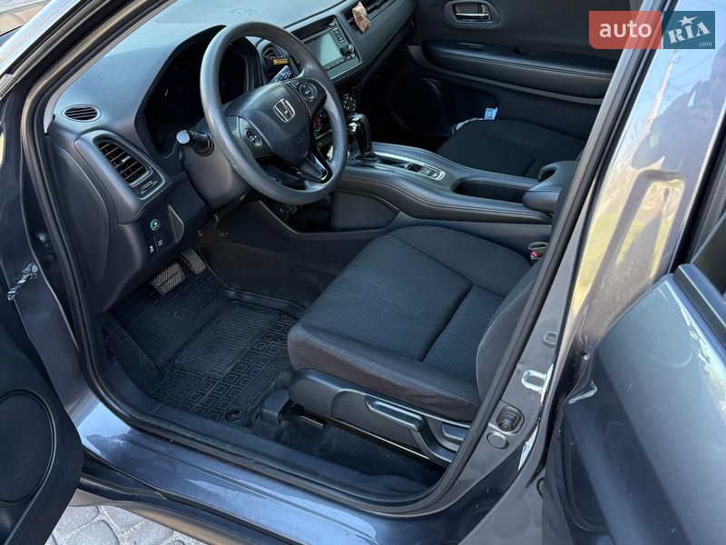 Внедорожник / Кроссовер Honda HR-V 2018 в Киеве фото 4 Внедорожник / Кроссовер Honda HR-V 2018 в Киеве