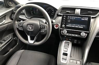 Седан Honda Insight 2018 в Ивано-Франковске