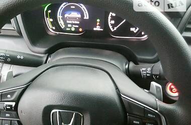 Седан Honda Insight 2020 в Покровске