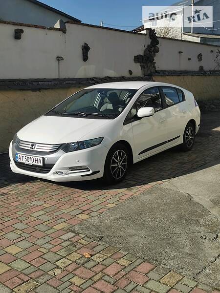 Универсал Honda Insight 2011 в Долине