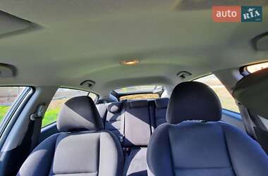 Хэтчбек Honda Insight 2012 в 