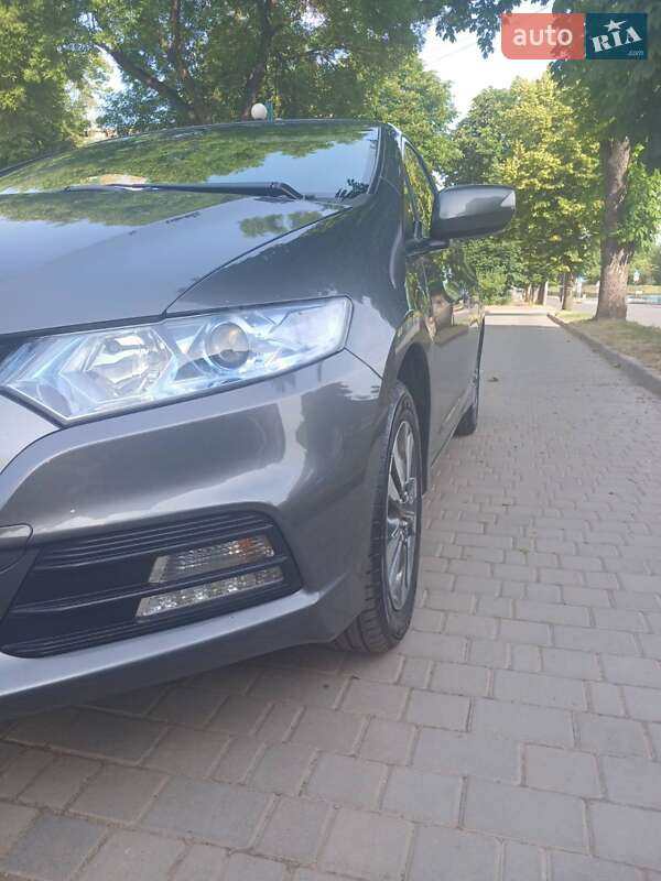 Хэтчбек Honda Insight 2012 в Могилев-Подольске