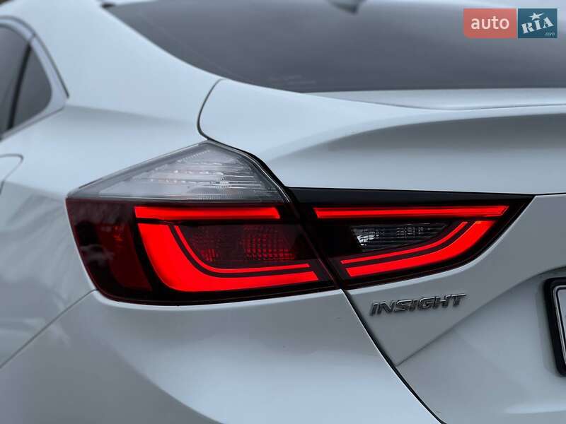 Седан Honda Insight 2020 в Киеве