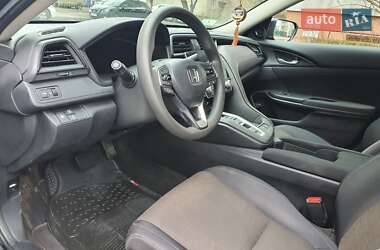 Седан Honda Insight 2018 в 