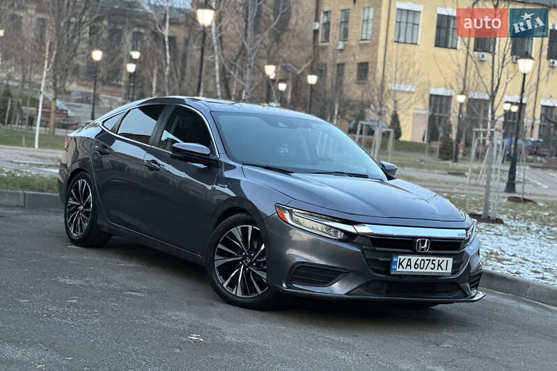 Седан Honda Insight 2018 в Киеве