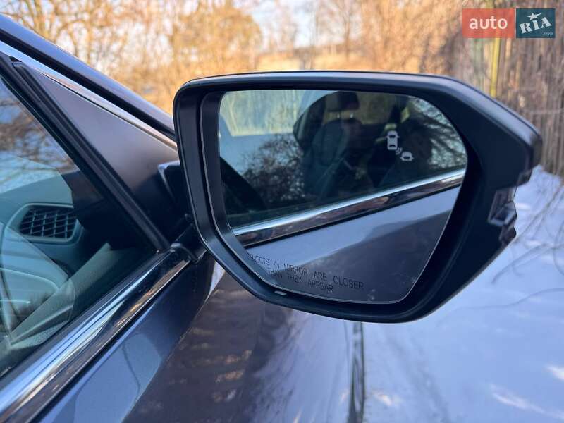 Седан Honda Insight 2022 в Чернігові