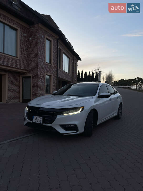 Седан Honda Insight 2018 в Чернівцях