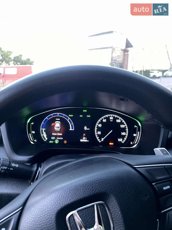 Седан Honda Insight 2018 в Чернівцях