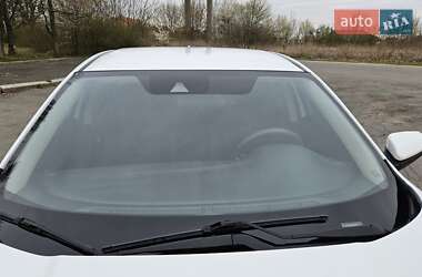 Седан Honda Insight 2021 в 