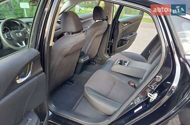 Седан Honda Insight 2020 в 