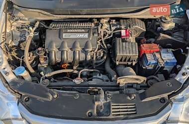 Хэтчбек Honda Insight 2012 в 