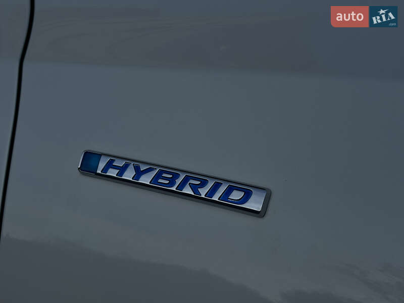 Седан Honda Insight 2018 в Львове