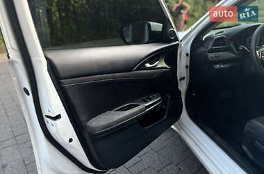 Седан Honda Insight 2018 в 