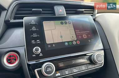 Седан Honda Insight 2018 в 
