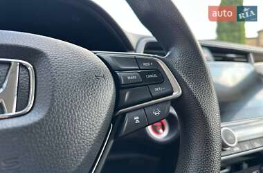 Седан Honda Insight 2018 в 