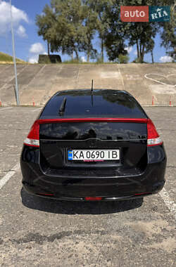 Хэтчбек Honda Insight 2010 в 