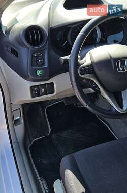 Хэтчбек Honda Insight 2010 в 