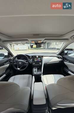 Седан Honda Insight 2020 в 
