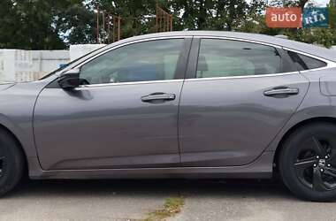 Седан Honda Insight 2019 в 