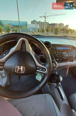 Хэтчбек Honda Insight 2011 в 