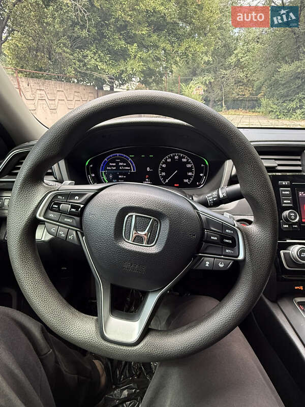 Седан Honda Insight 2018 в Дніпрі