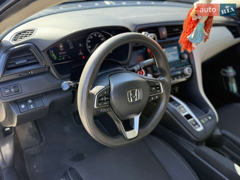 Седан Honda Insight 2018 в Ровно
