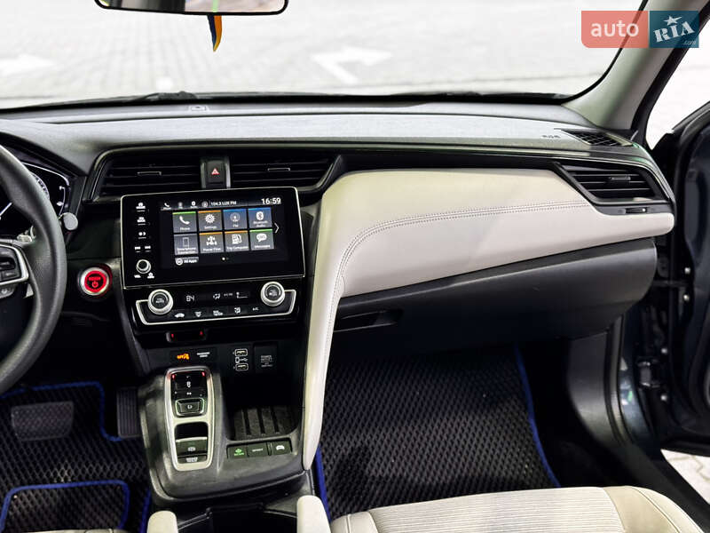 Седан Honda Insight 2019 в Одессе