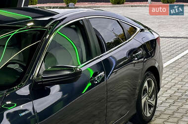 Седан Honda Insight 2019 в 